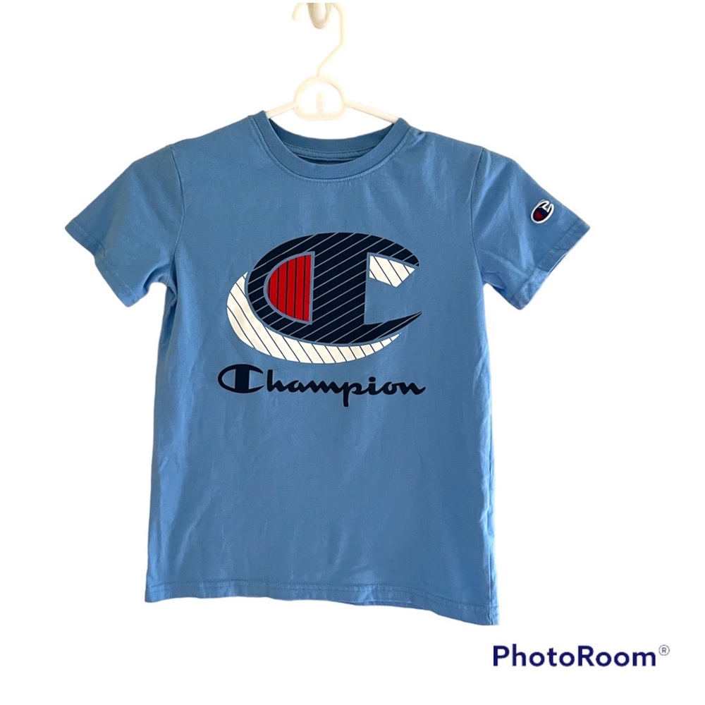🔷CHAMPION: Boy’s size S, blue logo short sleeve t-shirt, preowned🔷